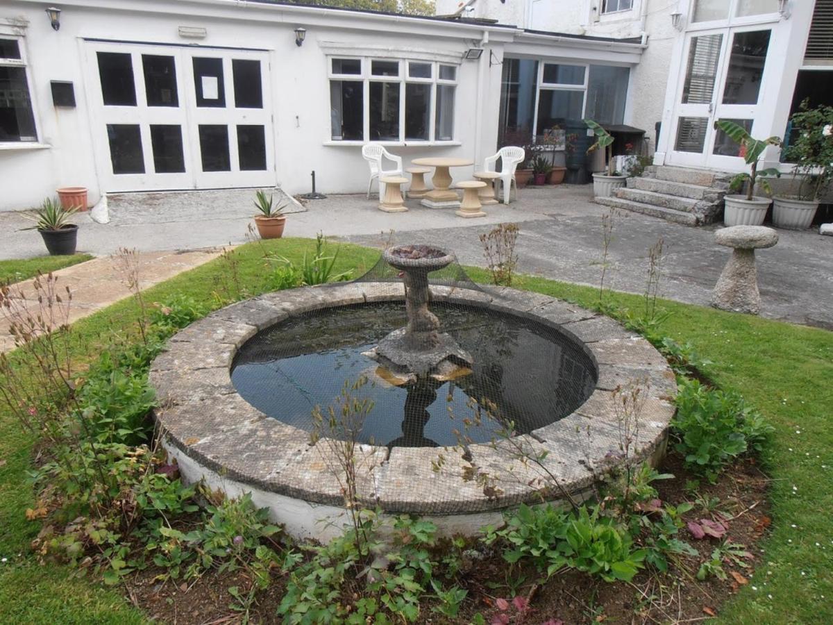 Lowenac Hotel Camborne Exteriör bild
